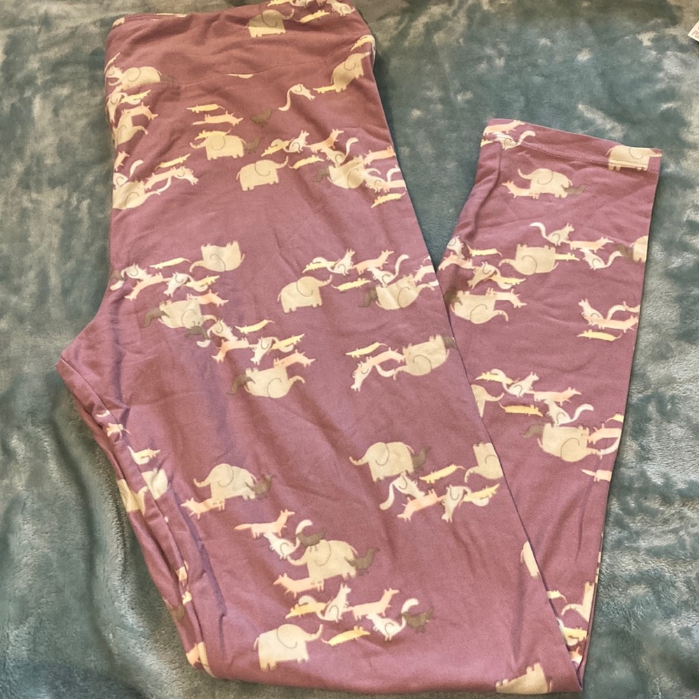 NWOT Buttery Soft Leggings